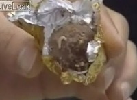 中国のチョコレートからウジ虫が発生